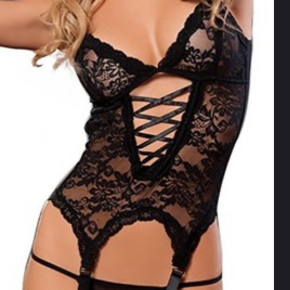 New. Lingerie - Picture 2 of 6